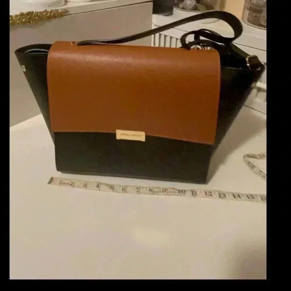 Authentic Antonella Ferrante Italian bag.can change the face with two color. - Picture 14 of 16